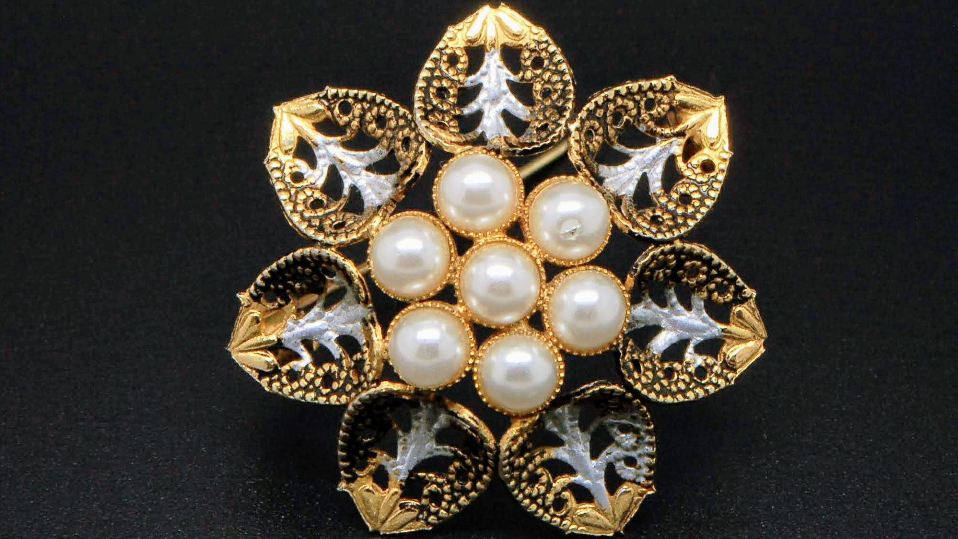 Filigree Broach
